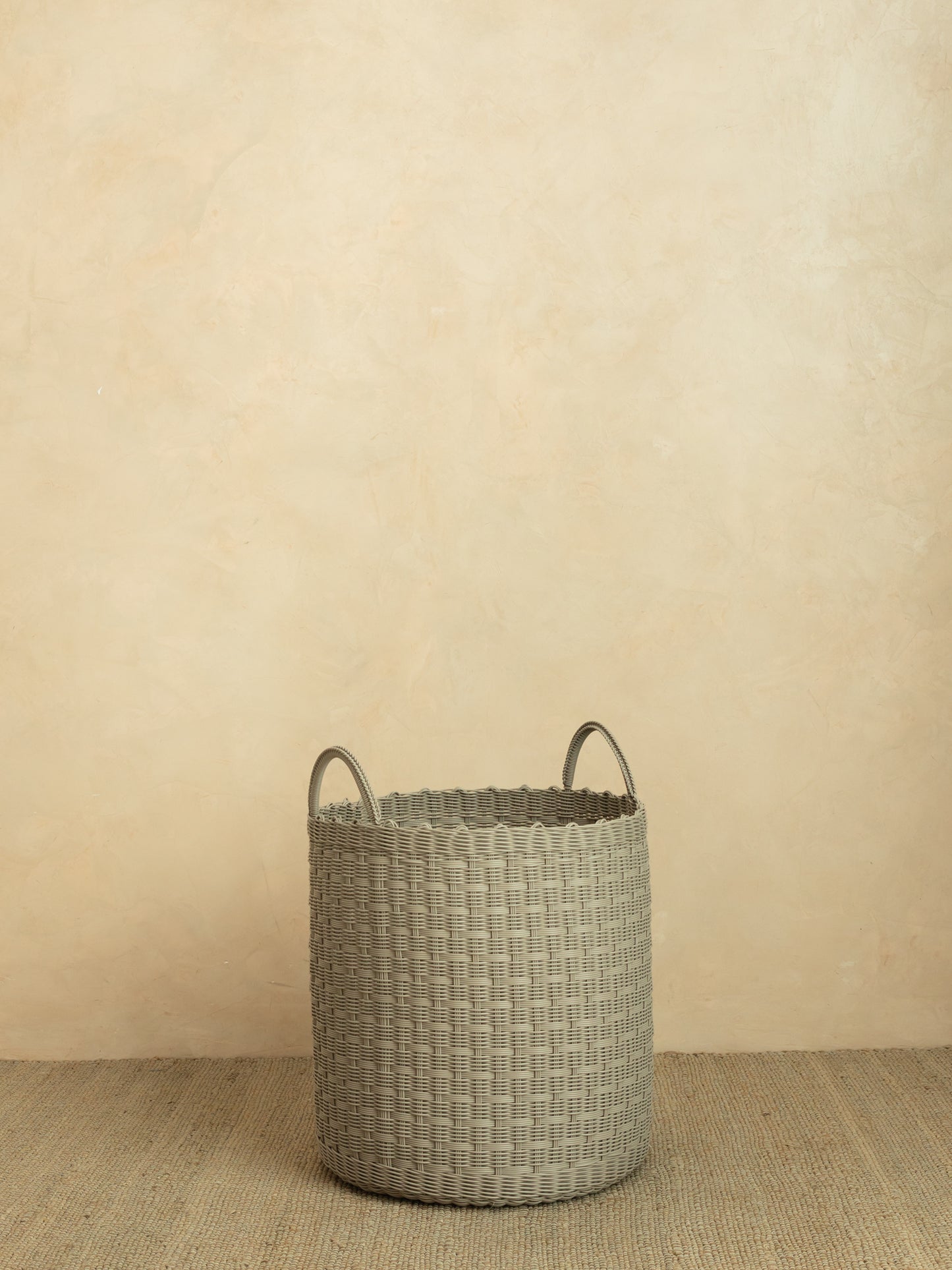 Tall basket